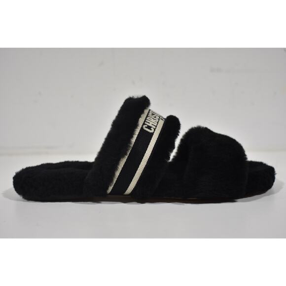 Christian Dior Chez Moi Black Shearling Fur White Logo Slide Flat Sandal 37.5 - Picture 1 of 8